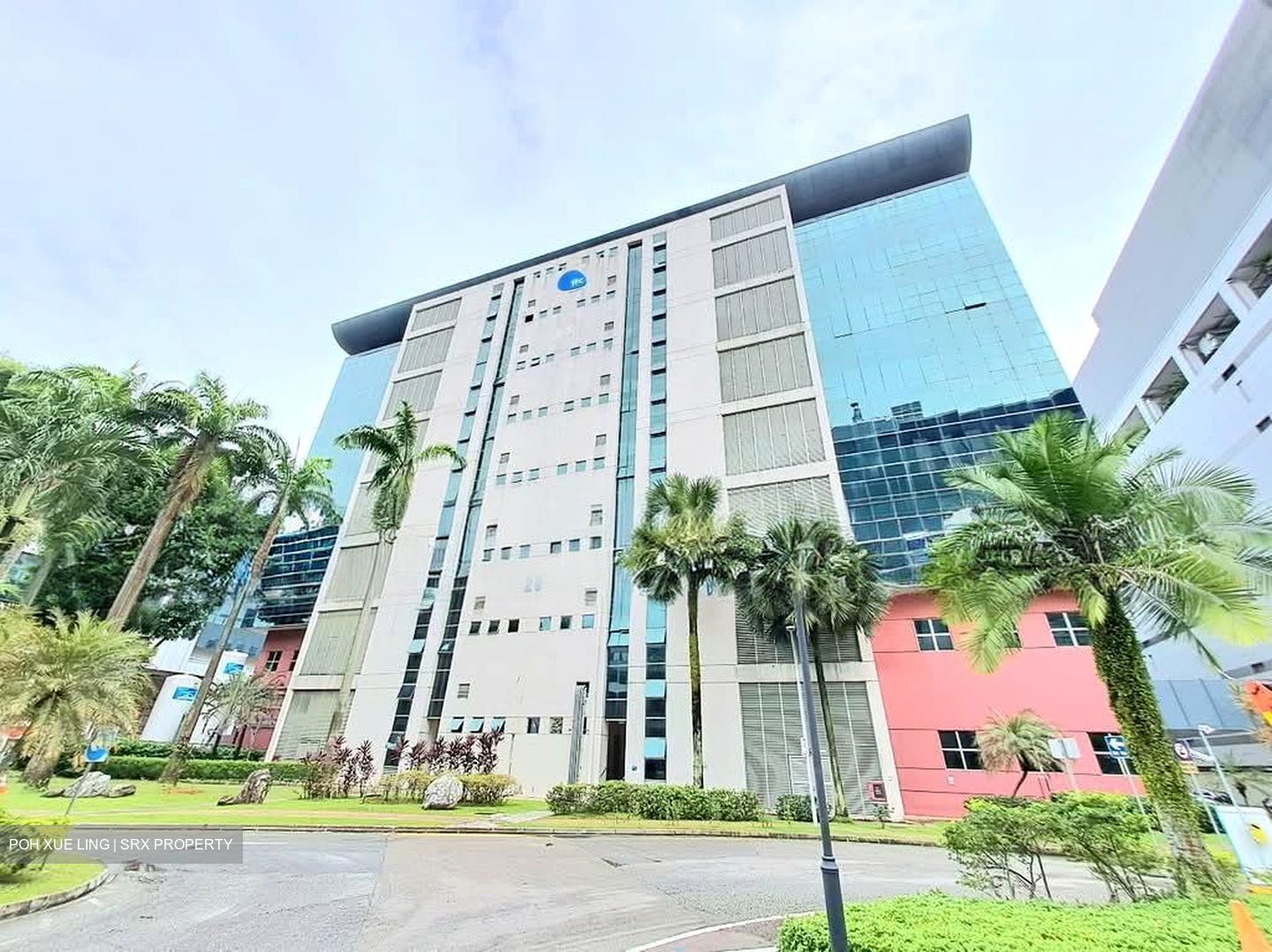 Ayer Rajah Crescent (D5), Factory #570037961